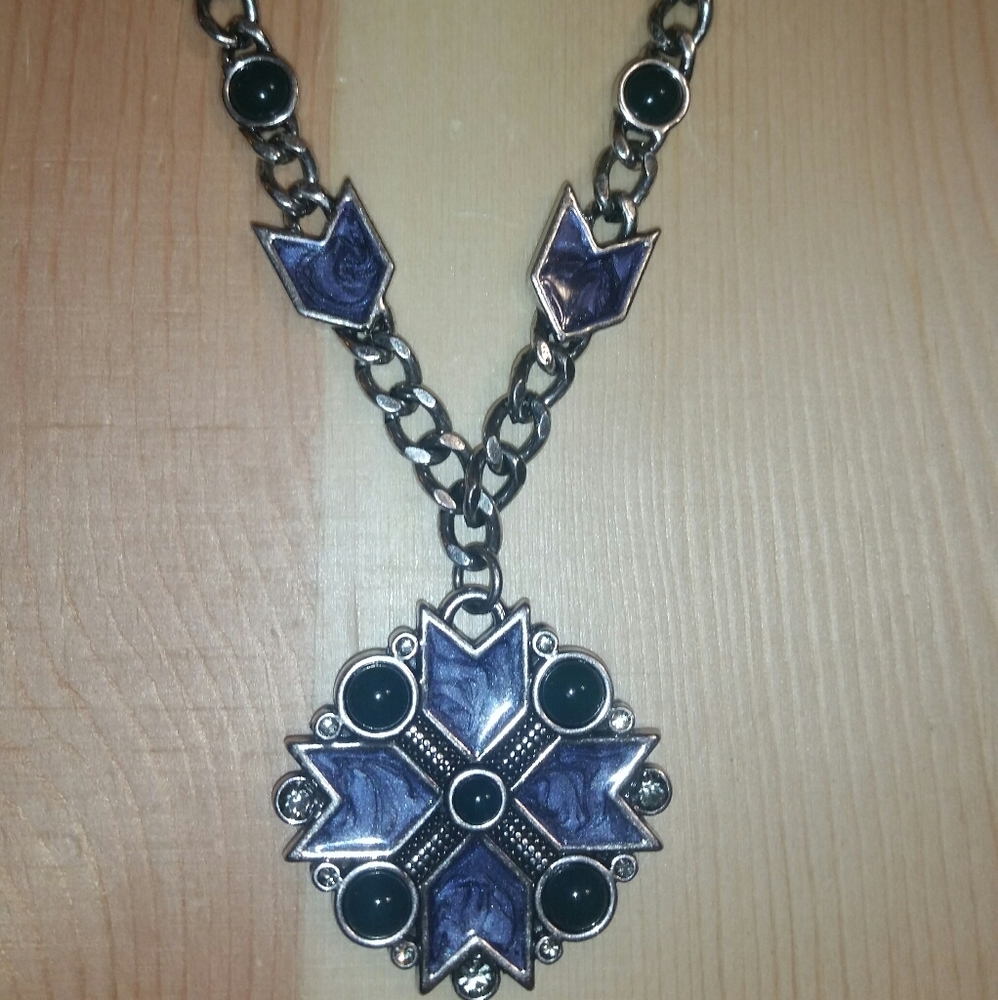 Jewelmint Silver Blue 'Byzance' Pendant Necklace